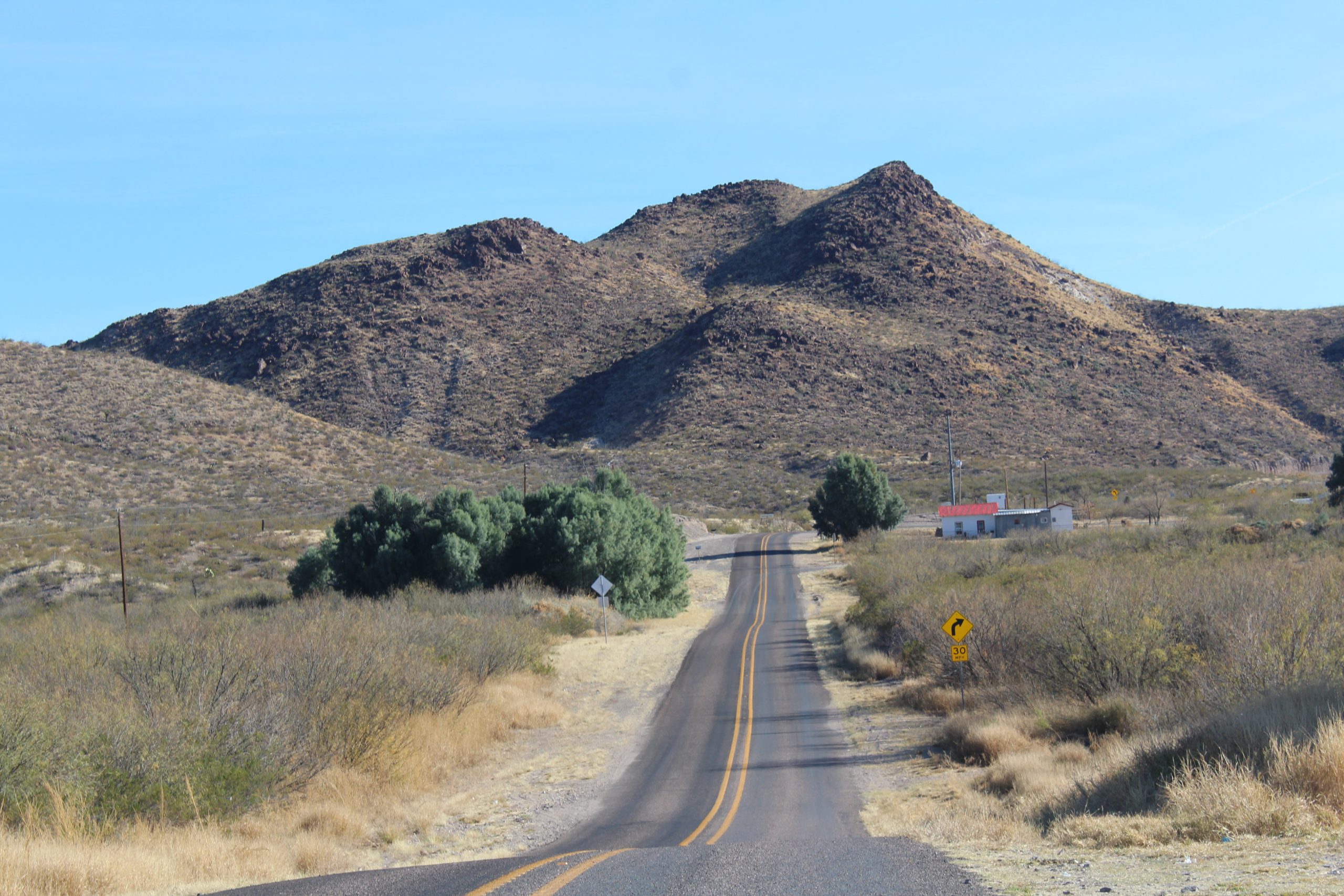 Montana firm awarded $960 million contract for Presidio County wall construction