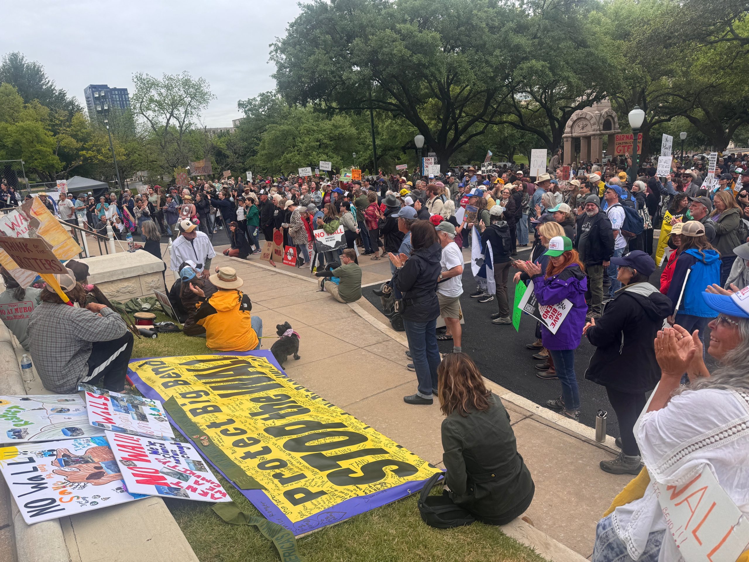 Thousands of Texans protest border wall at state Capitol