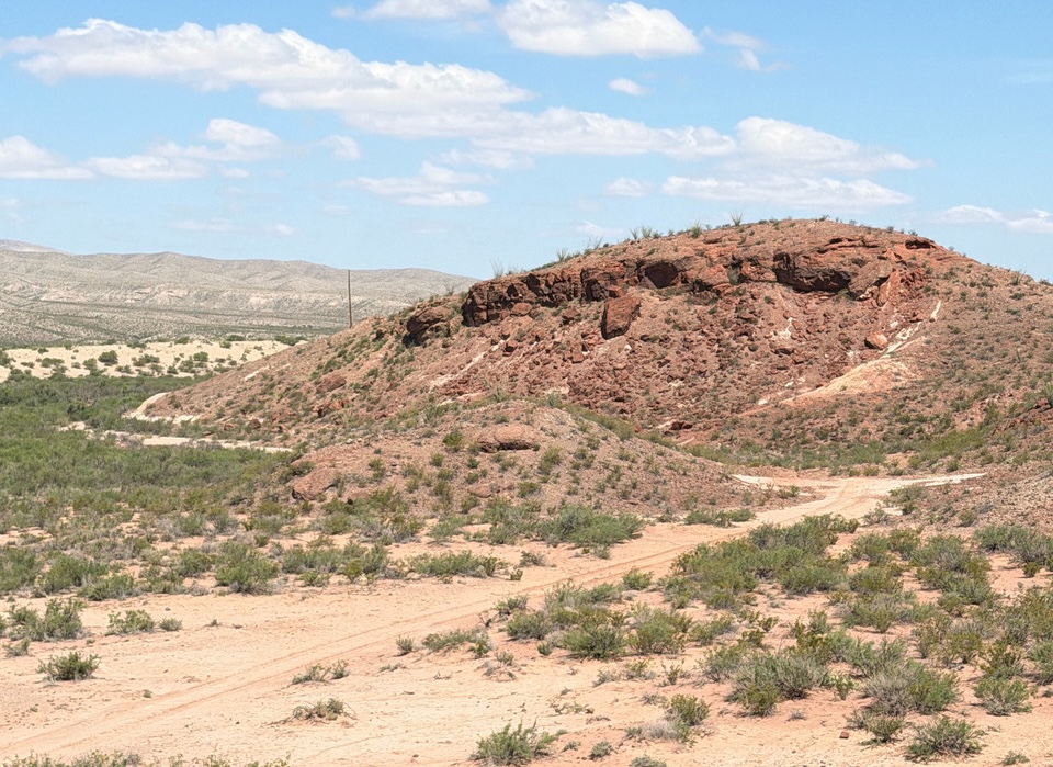Border wall contractors ordered to stop unauthorized work on state land